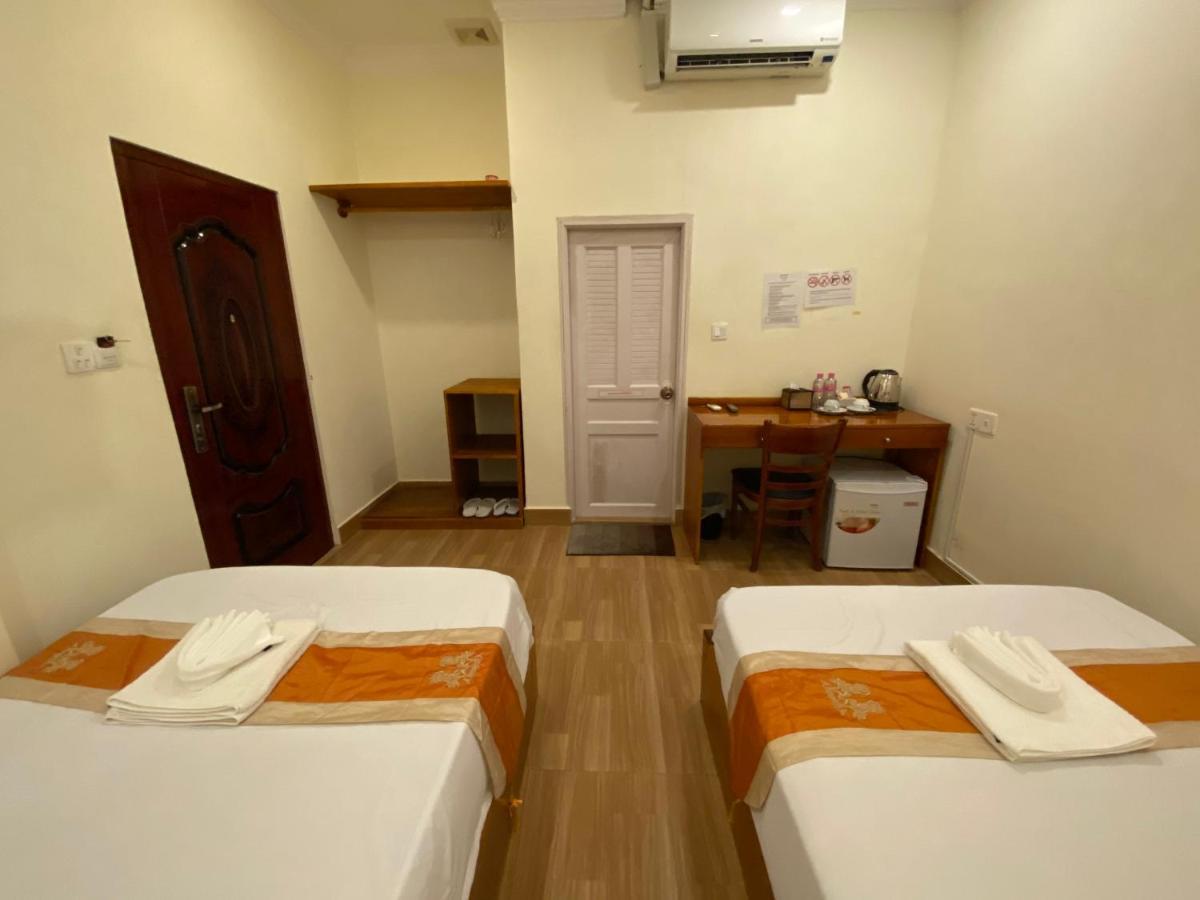 Phnom Penh Le Vincent Hotel Buitenkant foto