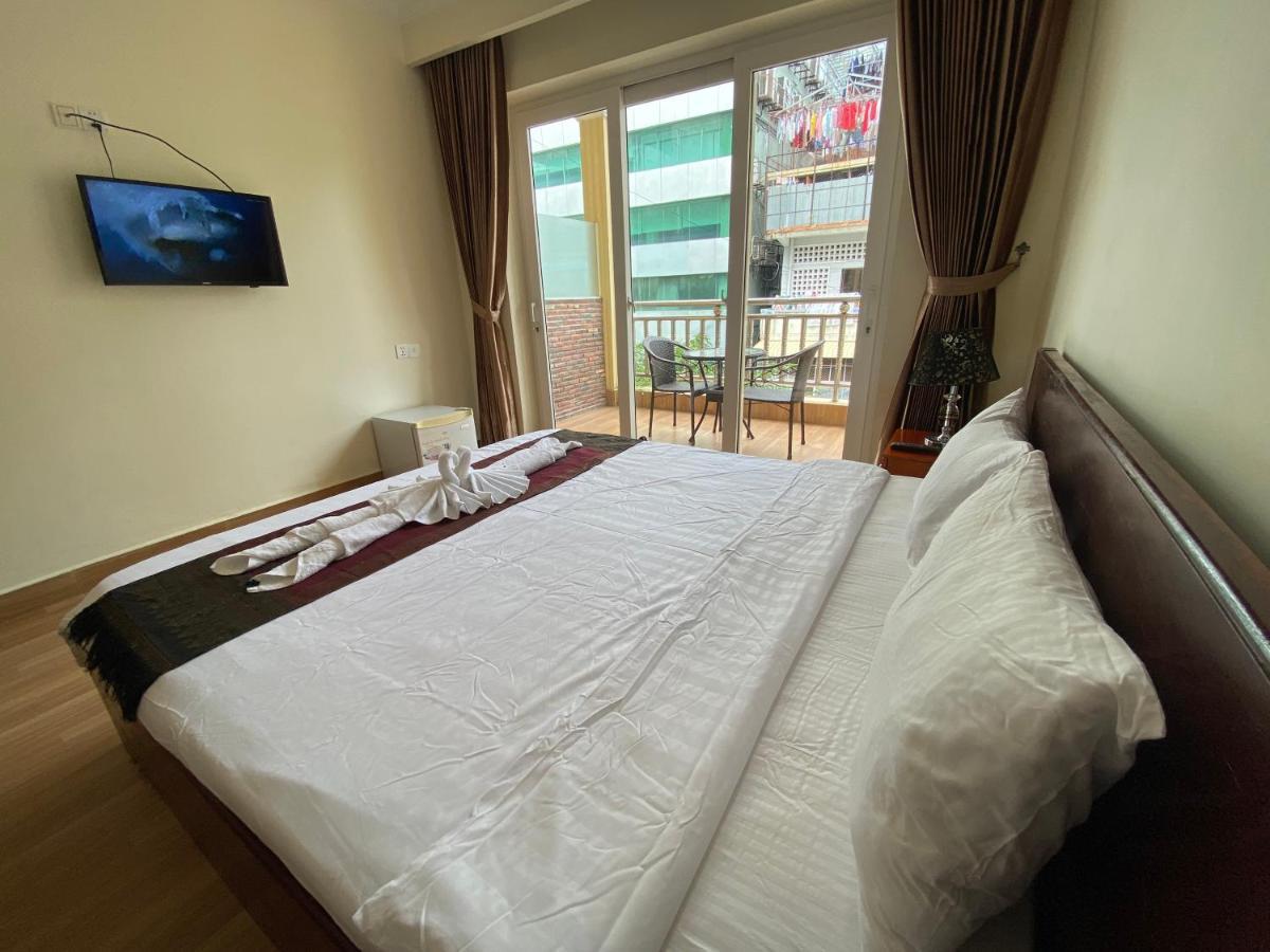 Phnom Penh Le Vincent Hotel Buitenkant foto